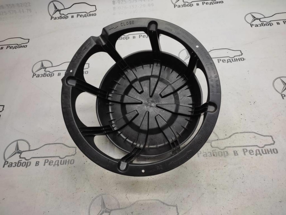 Крепление запаски MERCEDES-BENZ CLK-класс C208/A208 рестайлинг (1999 - 2003) фото 1 — Разборка Мерседес