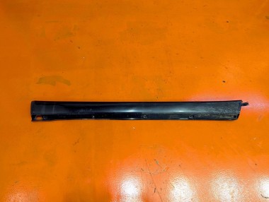 Порог пластиковый правый MERCEDES-BENZ M-класс W163 рестайлинг (2001 - 2005) — Разборка Мерседес