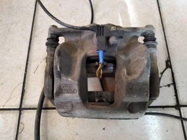 Суппорт передний левый MERCEDES-BENZ CLA-класс C117/X117 (2013 - 2016) — Разборка Мерседес