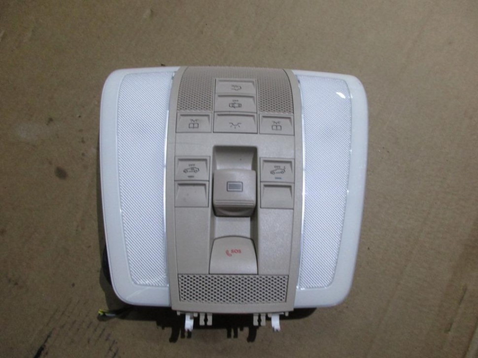 Плафон салона MERCEDES-BENZ E-класс W212/S212/C207/A207 рестайлинг (2013 - 2016) фото 1 — Разборка Мерседес