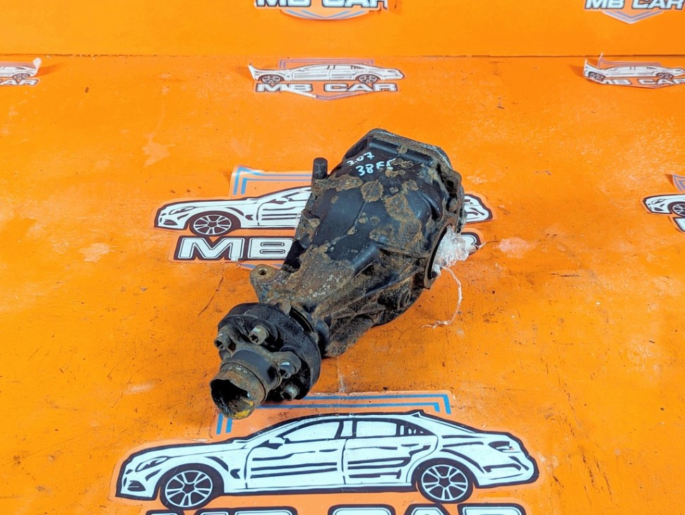 Редуктор задний MERCEDES-BENZ C-класс W203/S203/CL203 рестайлинг (2004 - 2008) фото 1 &mdash; Разборка Мерседес