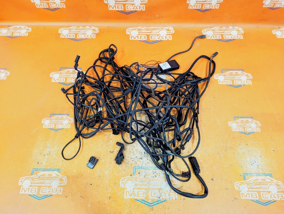 Проводка MERCEDES-BENZ E-класс W124/S124/C124/A124 (1984 - 1997) фото 1 — Разборка Мерседес