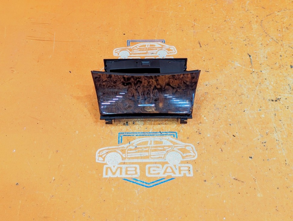 Пепельница MERCEDES-BENZ E-класс W211/S211 (2002 - 2006) фото 1 — Разборка Мерседес