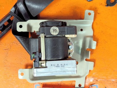 Ремень безопасности передний правый MERCEDES-BENZ C-класс W203/S203/CL203 рестайлинг (2004 - 2008) &mdash; Разборка Мерседес