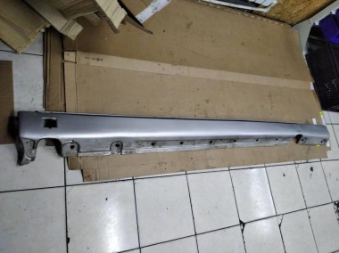 Порог пластиковый правый MERCEDES-BENZ S-класс W220 (1998 - 2005) — Разборка Мерседес