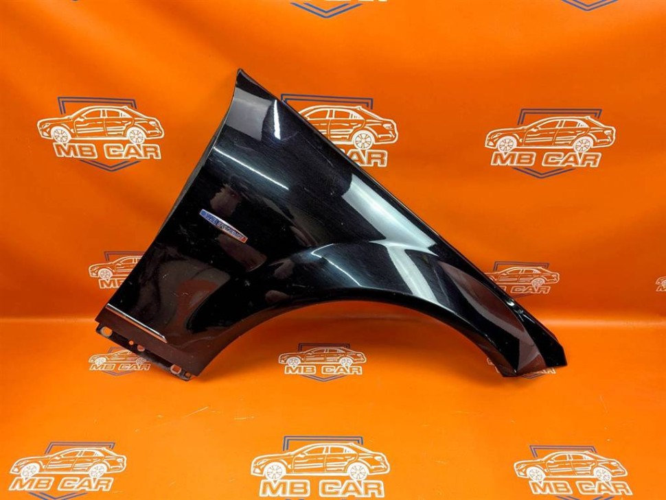 Крыло переднее правое MERCEDES-BENZ C-класс W204/S204/С204 рестайлинг (2011 - 2015) фото 1 — Разборка Мерседес