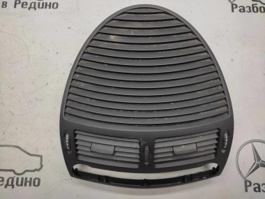 Воздуховод центральный MERCEDES-BENZ E-класс W211/S211 (2002 - 2006) — Разборка Мерседес