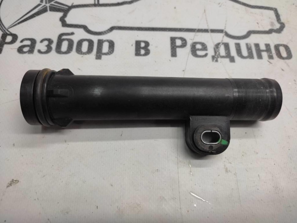 Трубка ОЖ MERCEDES-BENZ C-класс W205/S205/C205/A205 (2014 - 2018) фото 1 — Разборка Мерседес