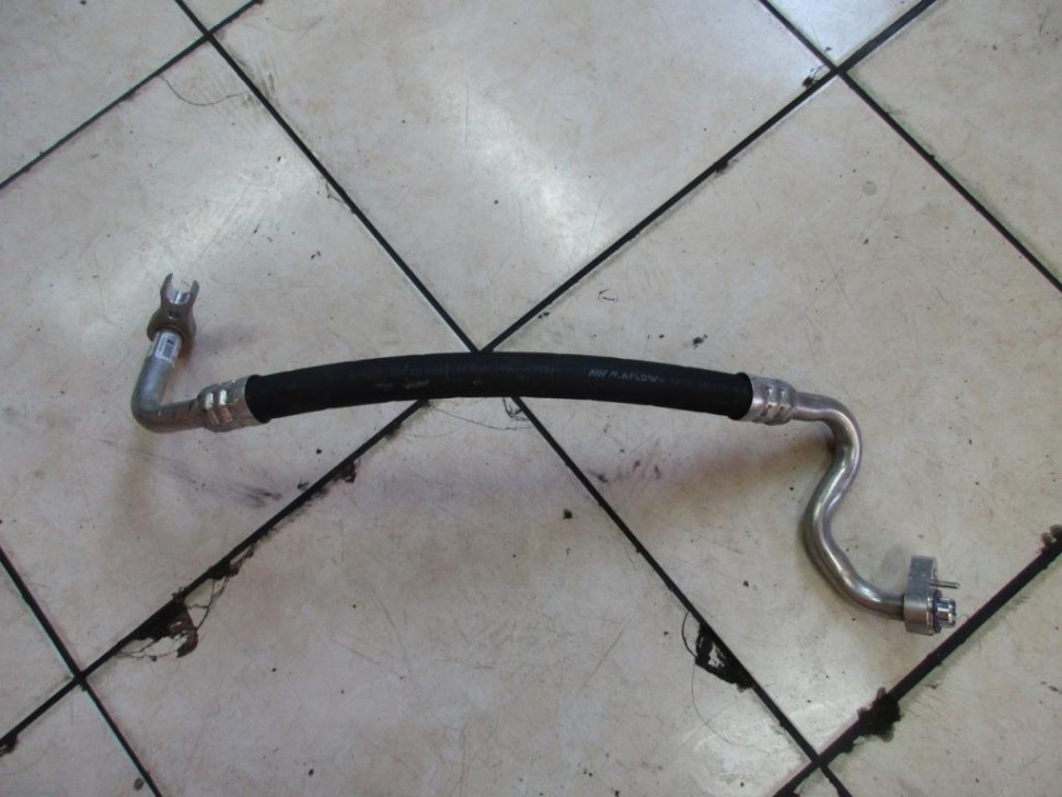 Трубка кондиционера MERCEDES-BENZ E-класс W213/S213/C238/A238 (2016 - 2021) фото 1 — Разборка Мерседес