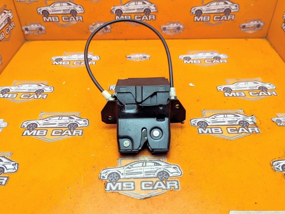 Замок багажника MERCEDES-BENZ C-класс W203/S203/CL203 (2000 - 2004) фото 1 &mdash; Разборка Мерседес