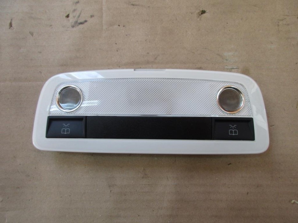 Плафон салона MERCEDES-BENZ C-класс W204/S204 (2006 - 2011) фото 1 — Разборка Мерседес