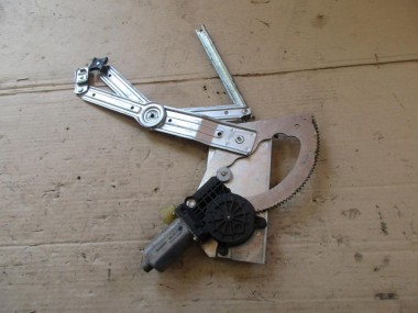 Стеклоподъемник передний правый MERCEDES-BENZ M-класс W163 рестайлинг (2001 - 2005) — Разборка Мерседес