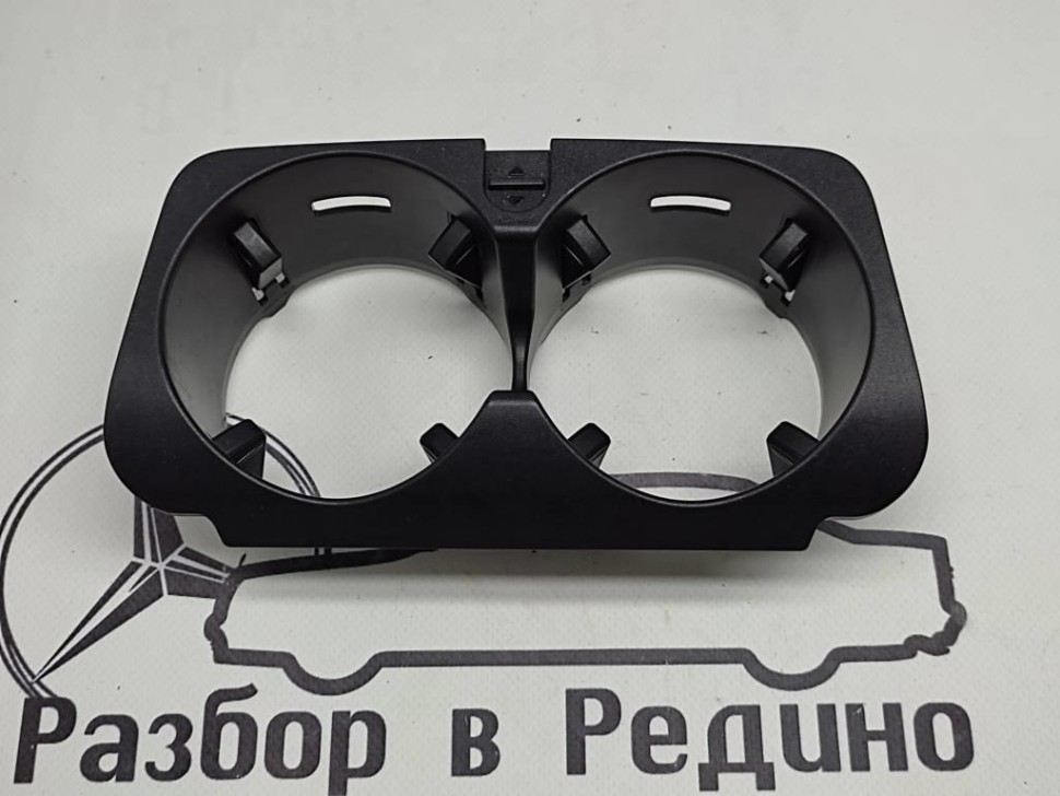 Подстаканник MERCEDES-BENZ GLC-класс X253 (2015 - 2019) фото 1 — Разборка Мерседес