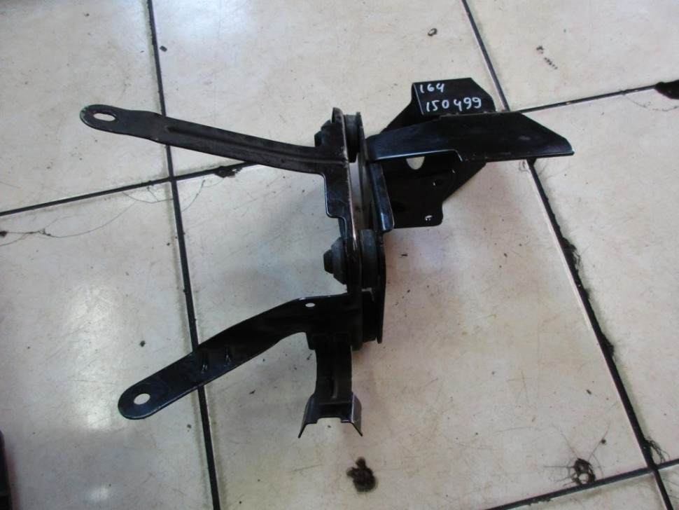 Кронштейн блока ABS MERCEDES-BENZ GL-класс X164 (2006 - 2009) фото 1 — Разборка Мерседес