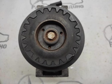 Компрессор кондиционера MERCEDES-BENZ C-класс W204/S204 (2006 - 2011) — Разборка Мерседес