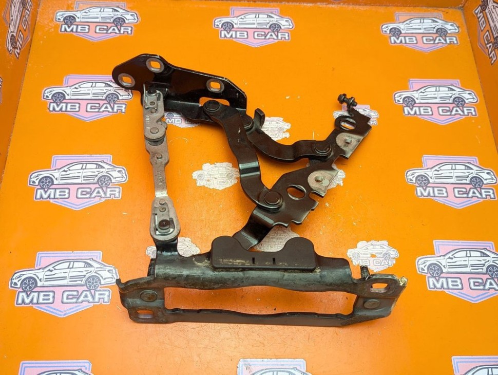Петля капота MERCEDES-BENZ E-класс W212/S212/C207/A207 (2009 - 2013) фото 1 &mdash; Разборка Мерседес