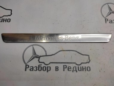 Накладка порога внутренняя MERCEDES-BENZ M-класс W166 (2011 - 2015) — Разборка Мерседес