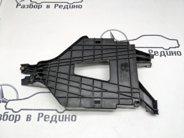 Кронштейн ЭБУ двигателя MERCEDES-BENZ V-класс W447 рестайлинг (2019 - 2025) — Разборка Мерседес