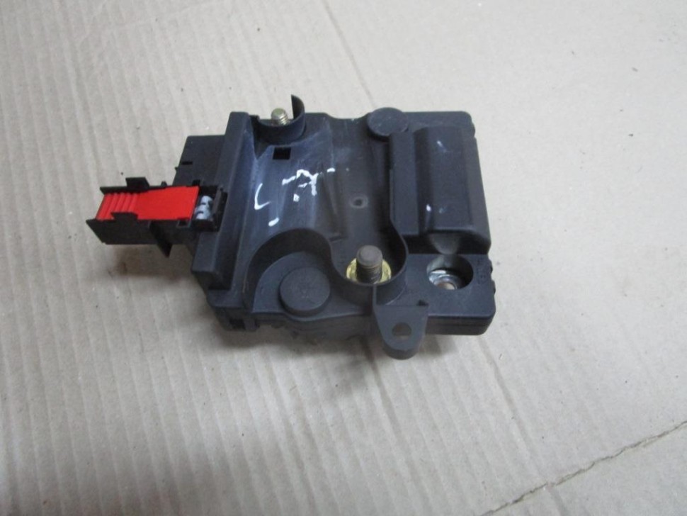 Блок предохранителей MERCEDES-BENZ S-класс W220 рестайлинг (2002 - 2005) фото 1 — Разборка Мерседес