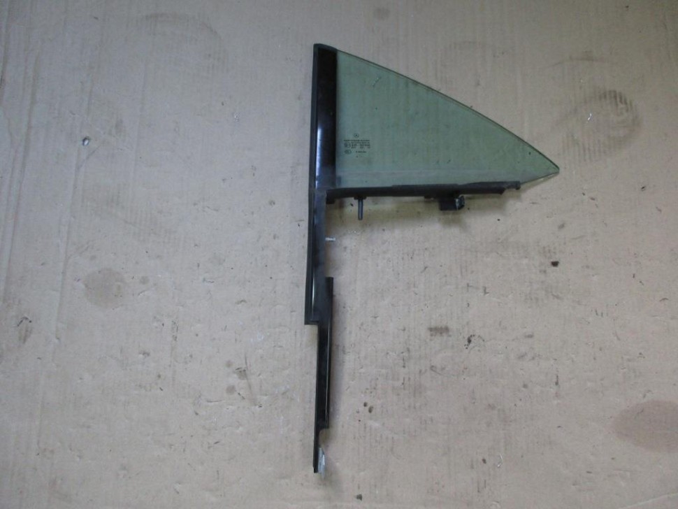 Стекло заднее левое MERCEDES-BENZ CLS-класс C218/X218 (2010 - 2014) фото 1 — Разборка Мерседес