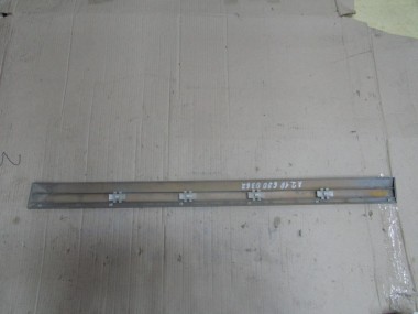 Молдинг двери MERCEDES-BENZ E-класс W210/S210 (1995 - 1999) — Разборка Мерседес