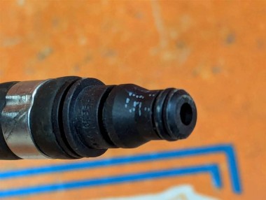 Трубка вентиляции расширительного бака MERCEDES-BENZ CLS-класс C218/X218 рестайлинг (2014 - 2017) — Разборка Мерседес