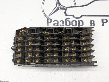 Блок предохранителей MERCEDES-BENZ W124 W124/S124/C124/A124 (1984 - 1993) — Разборка Мерседес