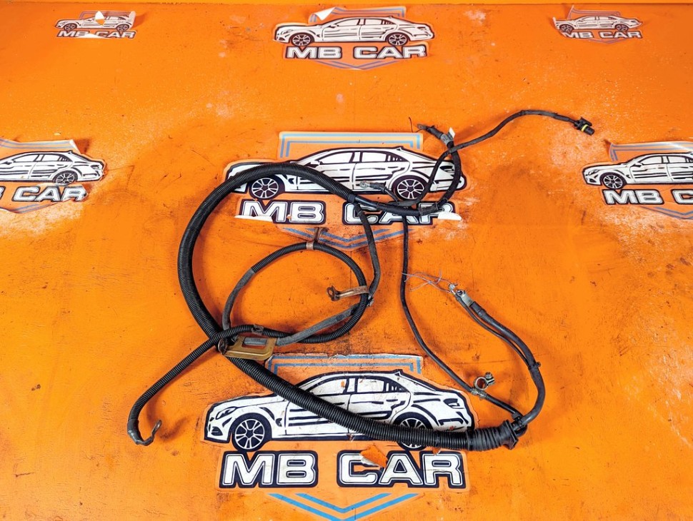 Провод стартера MERCEDES-BENZ S-класс W221 (2005 - 2009) фото 1 &mdash; Разборка Мерседес
