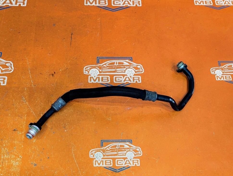 Трубка маслянная MERCEDES-BENZ C-класс AMG W205/S205/C205/A205 (2014 - 2018) фото 1 — Разборка Мерседес