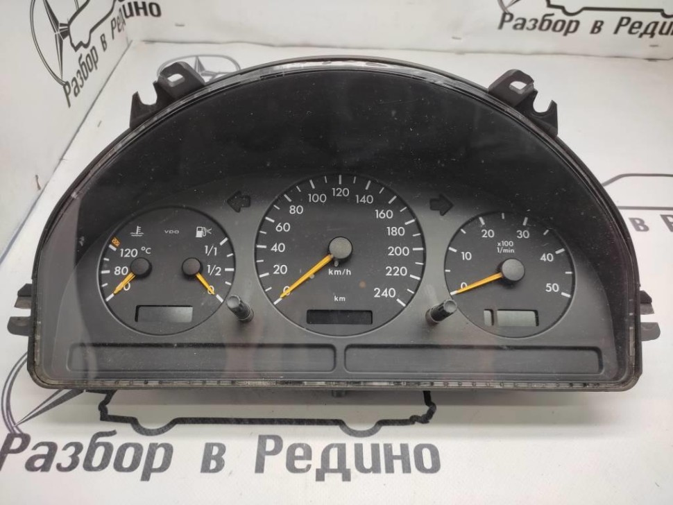 Щиток приборов MERCEDES-BENZ M-класс W163 рестайлинг (2001 - 2005) фото 1 — Разборка Мерседес