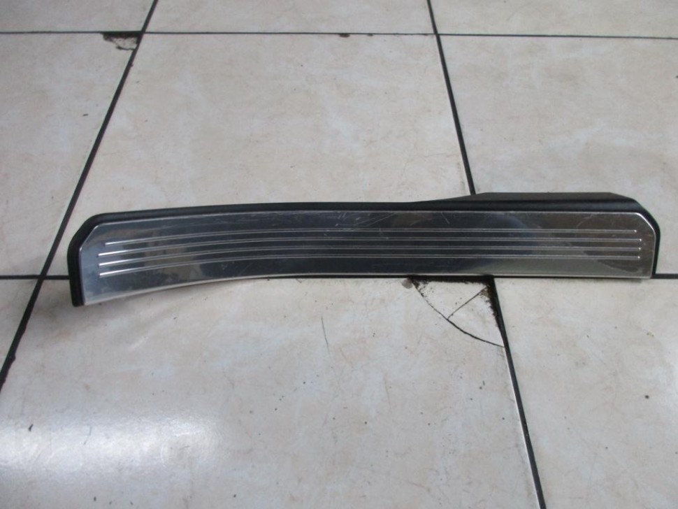 Накладка порога внутренняя MERCEDES-BENZ S-класс W221 (2005 - 2009) фото 1 — Разборка Мерседес
