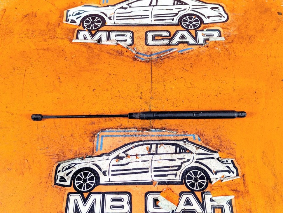 Амортизатор капота MERCEDES-BENZ C-класс W203/S203/CL203 рестайлинг (2004 - 2008) фото 1 &mdash; Разборка Мерседес