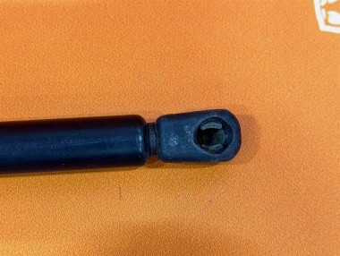 Амортизатор крышки багажника MERCEDES-BENZ M-класс W163 (1997 - 2001) — Разборка Мерседес