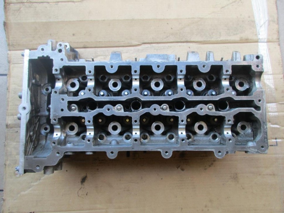 ГБЦ MERCEDES-BENZ E-класс W212/S212/C207/A207 (2009 - 2013) фото 1 — Разборка Мерседес