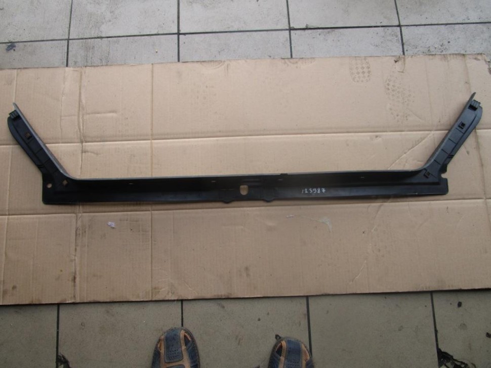 Накладка замка багажника MERCEDES-BENZ S-класс W140 (1991 - 1998) фото 1 — Разборка Мерседес