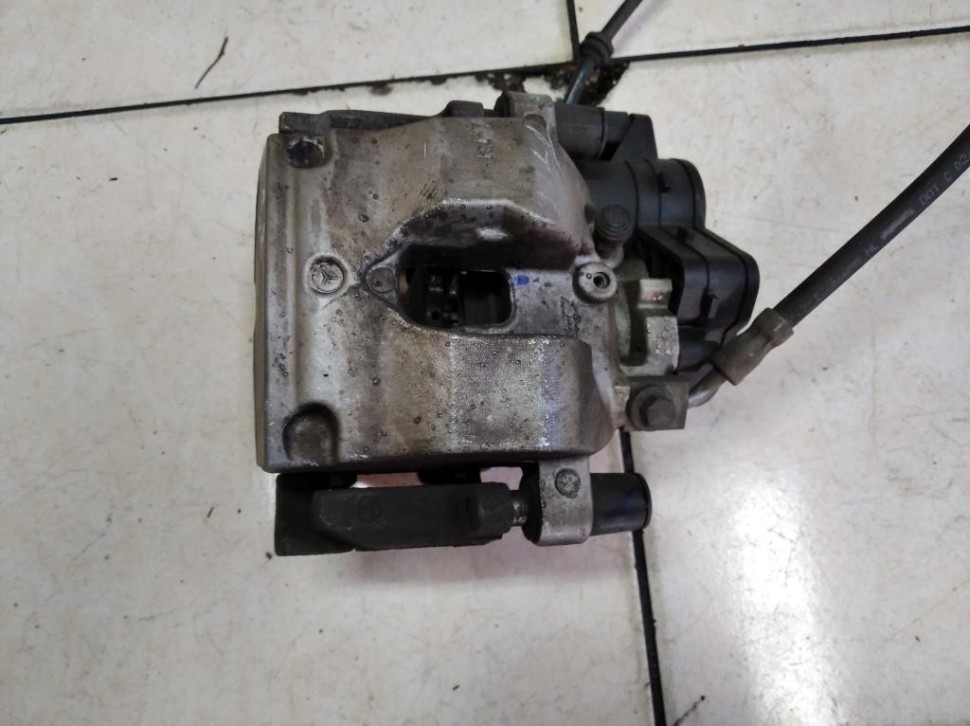 Суппорт задний правый MERCEDES-BENZ GLC-класс X253 (2015 - 2019) фото 1 — Разборка Мерседес