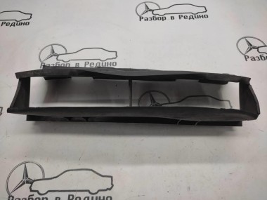 Воздухозаборник MERCEDES-BENZ SLK-класс R170 (1996 - 2000) — Разборка Мерседес