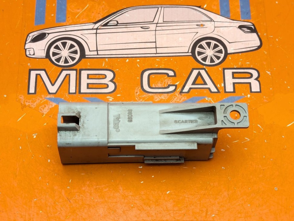 Реле вентилятора MERCEDES-BENZ Vito W639 (2003 - 2010) фото 1 &mdash; Разборка Мерседес