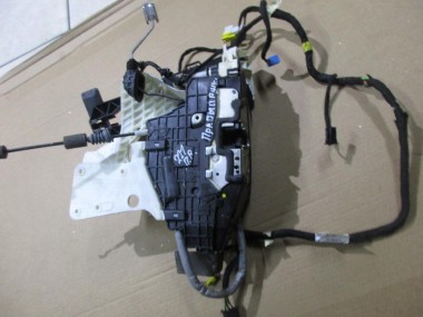 Замок двери передней правой MERCEDES-BENZ S-класс W221 рестайлинг (2009 - 2013) — Разборка Мерседес