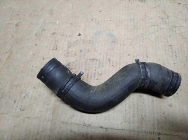 Патрубок ОЖ MERCEDES-BENZ CLA-класс C117/X117 (2013 - 2016) — Разборка Мерседес