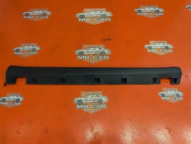 Порог пластиковый правый MERCEDES-BENZ M-класс W164 (2005 - 2008) — Разборка Мерседес