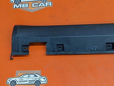Порог пластиковый правый MERCEDES-BENZ M-класс W164 (2005 - 2008) — Разборка Мерседес