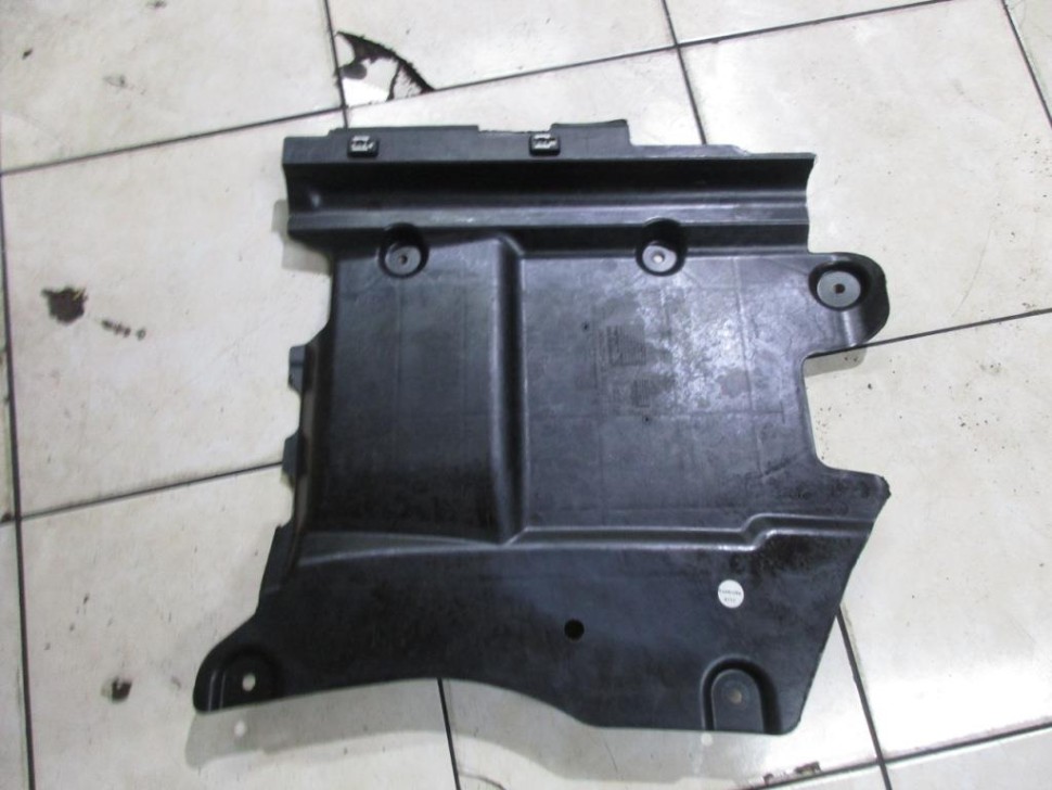 Крышка пола MERCEDES-BENZ M-класс W166 (2011 - 2015) фото 1 — Разборка Мерседес