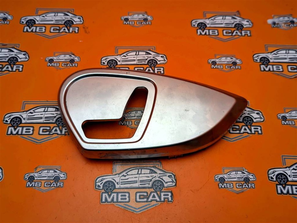 Накладка сидения MERCEDES-BENZ M-класс W164 (2005 - 2008) фото 1 — Разборка Мерседес