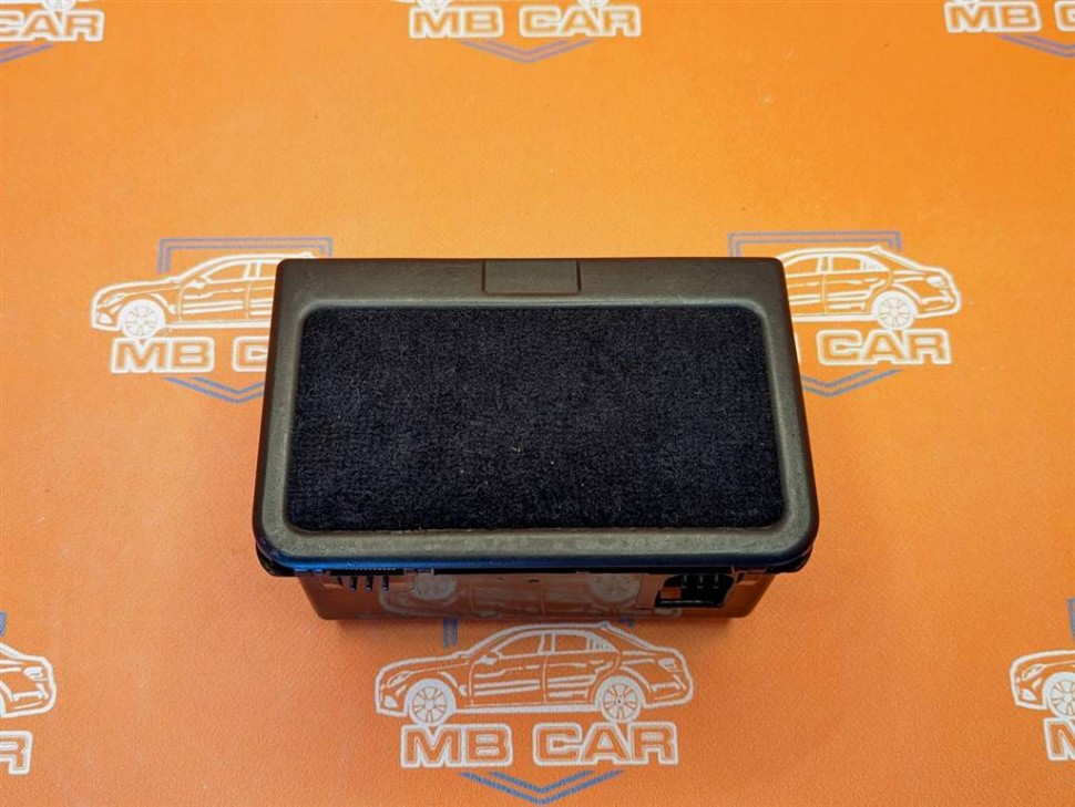 Пепельница MERCEDES-BENZ S-class w140 фото 1 — Разборка Мерседес