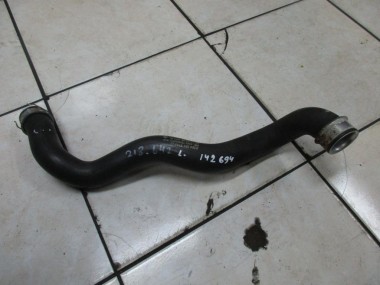 Патрубок радиатора MERCEDES-BENZ CLS-класс C218/X218 (2010 - 2014) — Разборка Мерседес