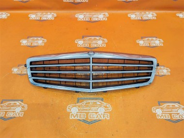 Решетка радиатора MERCEDES-BENZ E-класс W212/S212/C207/A207 (2009 - 2013) — Разборка Мерседес