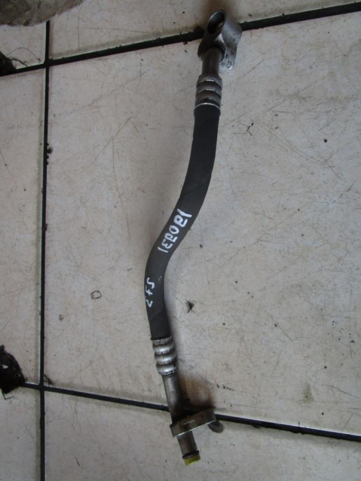 Трубка кондиционера MERCEDES-BENZ S-класс W221 (2005 - 2009) фото 1 — Разборка Мерседес