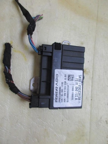 Блок топливного насоса MERCEDES-BENZ C-класс W204/S204 (2006 - 2011) — Разборка Мерседес