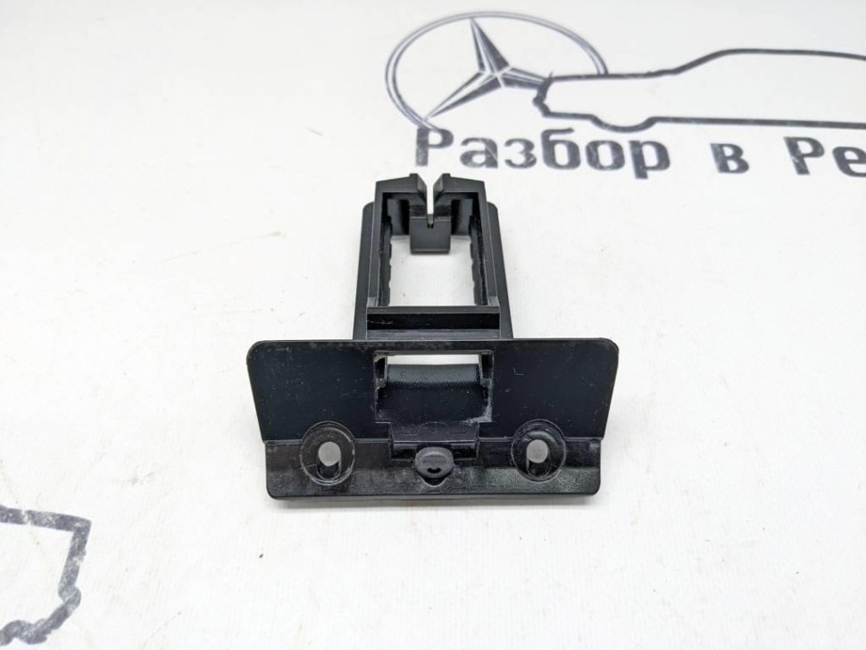 Направляющая MERCEDES-BENZ CLS-класс C219 (2004 - 2008) фото 1 — Разборка Мерседес